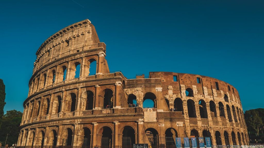 Kolosseum Rom Italien Römische Kaiser – Liste und Überblick
